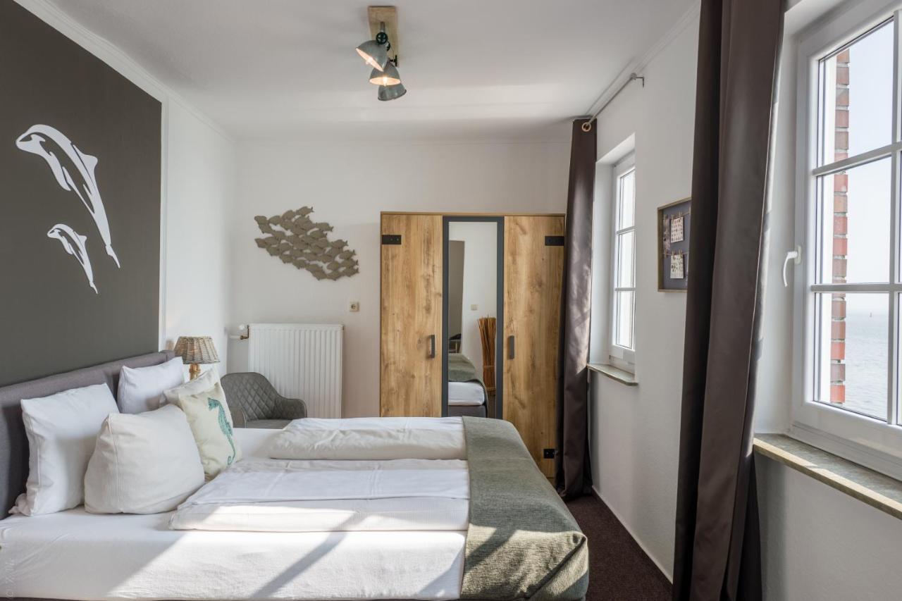 Akzent Strandhotels Seestern, Delphin & Lachs ヴィルヘルムスハーフェン エクステリア 写真