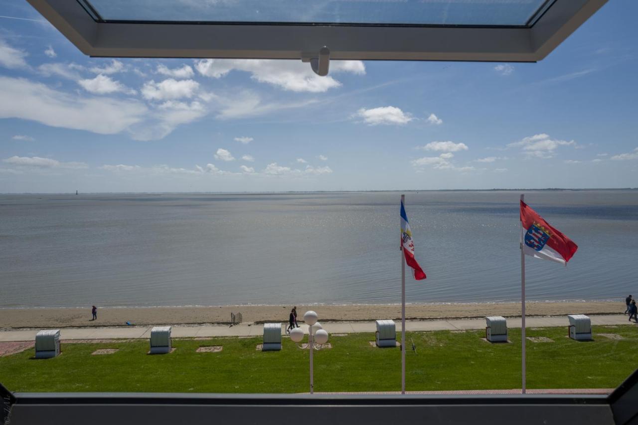 Akzent Strandhotels Seestern, Delphin & Lachs ヴィルヘルムスハーフェン エクステリア 写真