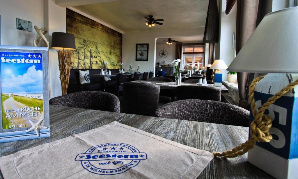 Akzent Strandhotels Seestern, Delphin & Lachs ヴィルヘルムスハーフェン エクステリア 写真